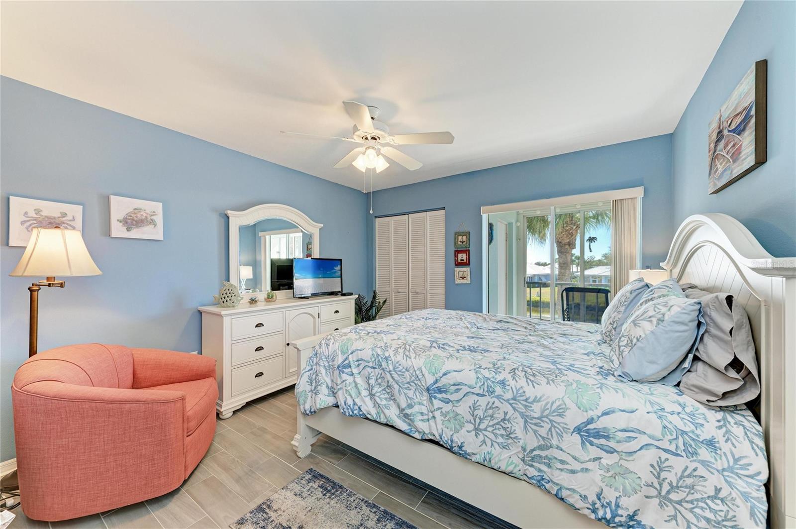 Image 34 of 93 For 446 Cerromar Road 293