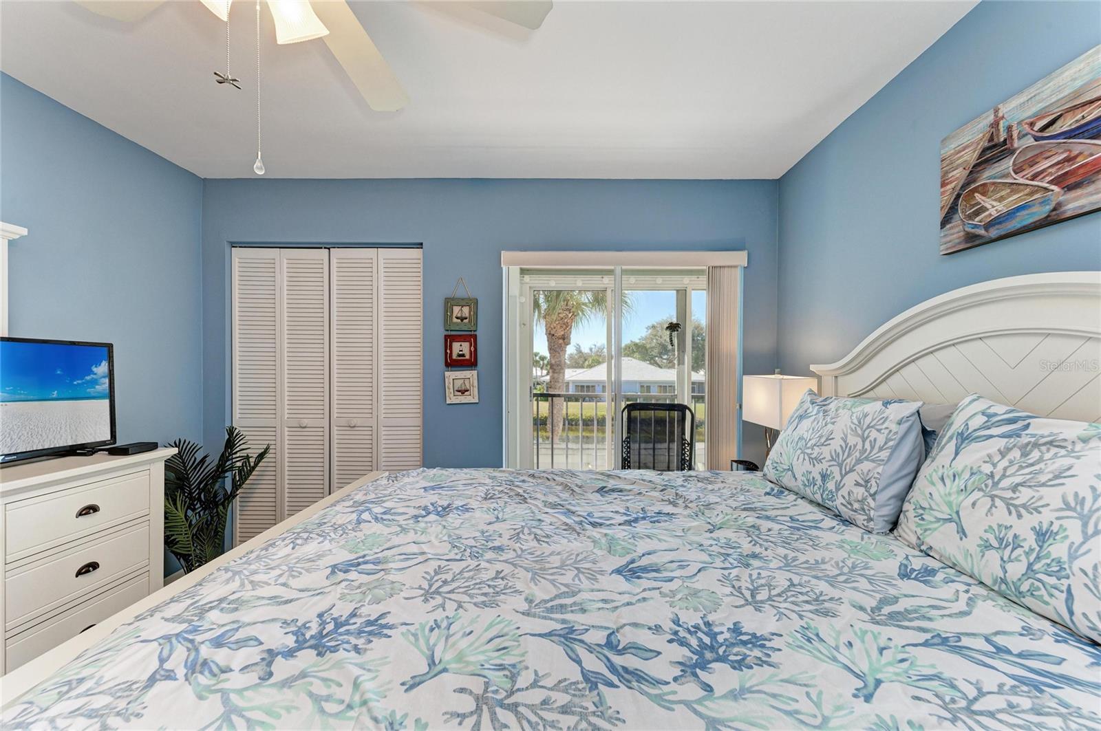 Image 35 of 93 For 446 Cerromar Road 293