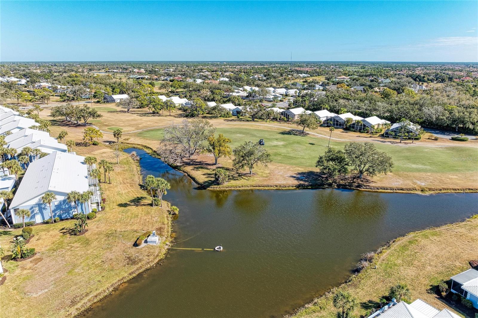 Image 55 of 93 For 446 Cerromar Road 293