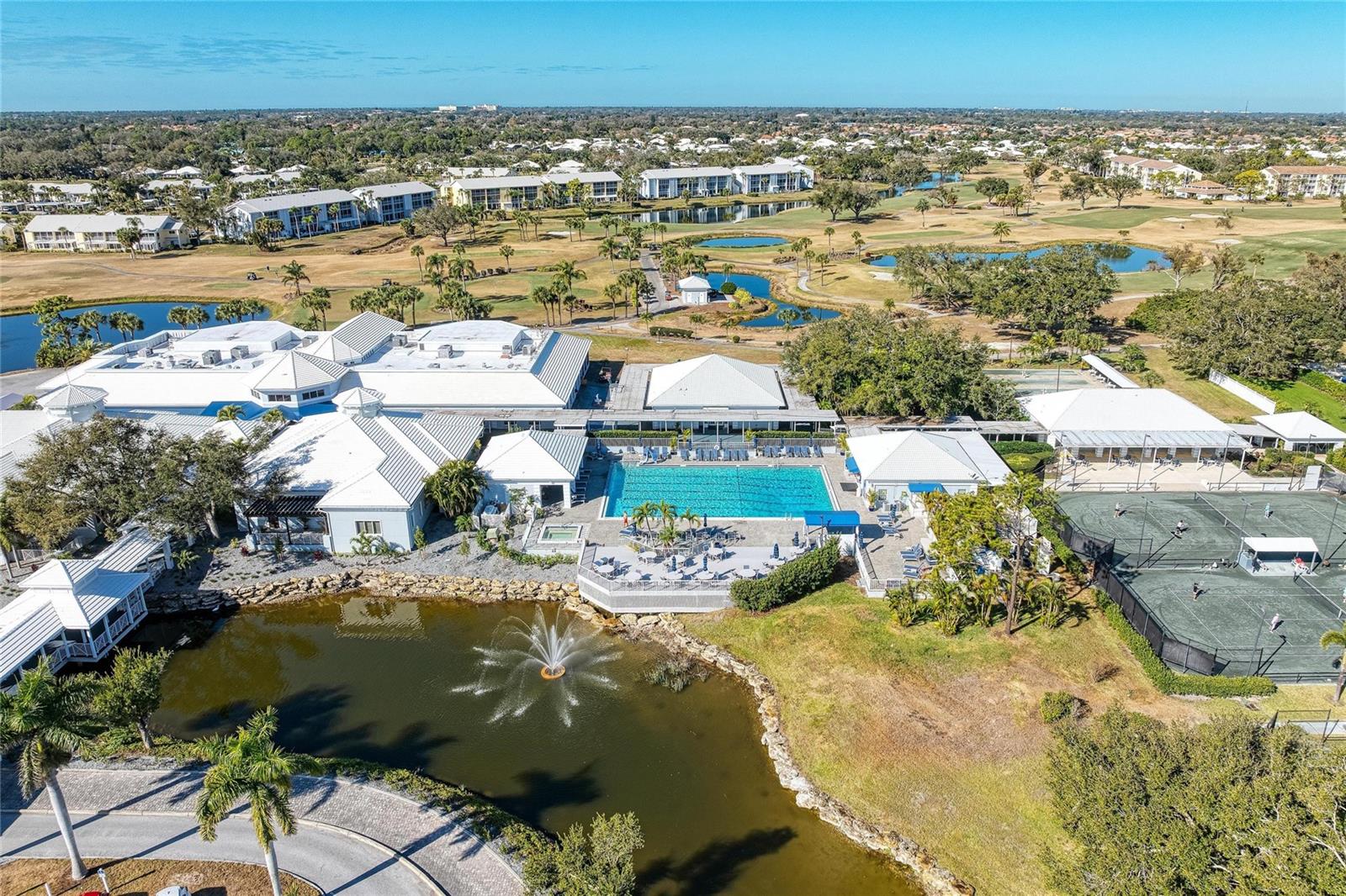 Image 62 of 93 For 446 Cerromar Road 293