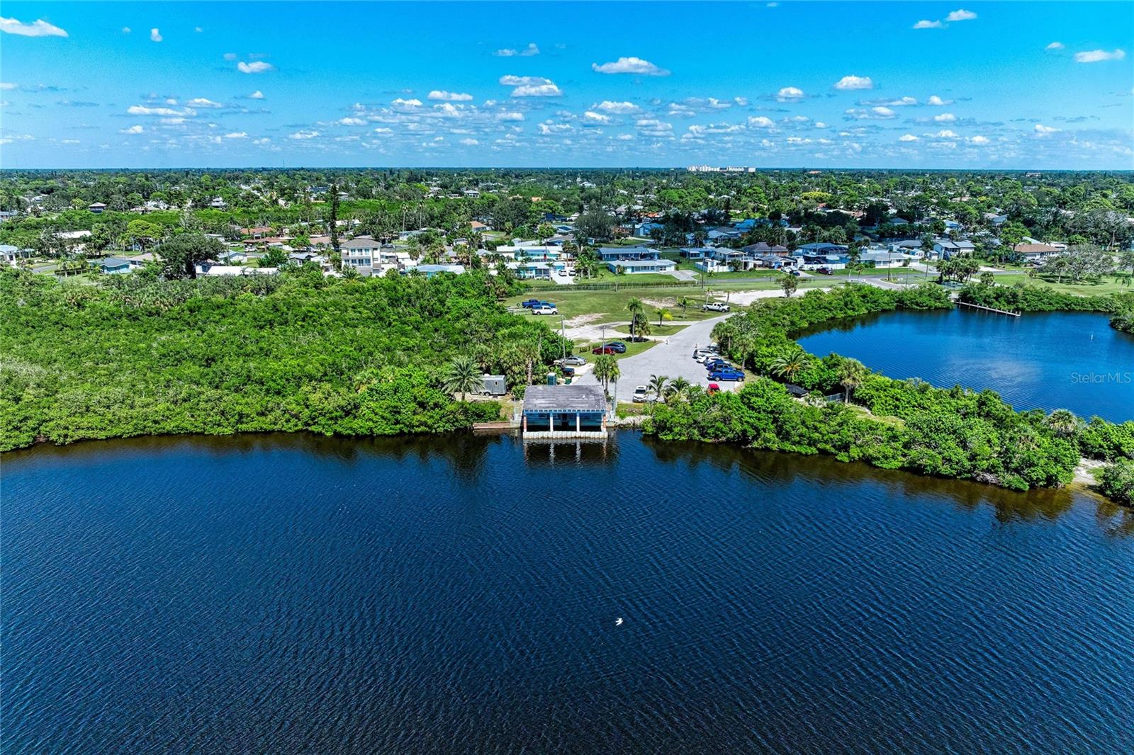 Image 81 of 93 For 446 Cerromar Road 293