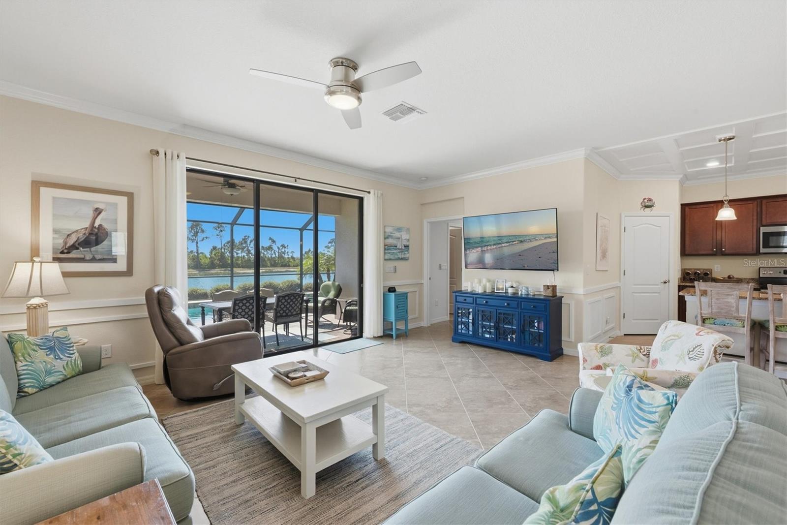 Image 25 of 71 For 10475 Medjool Drive