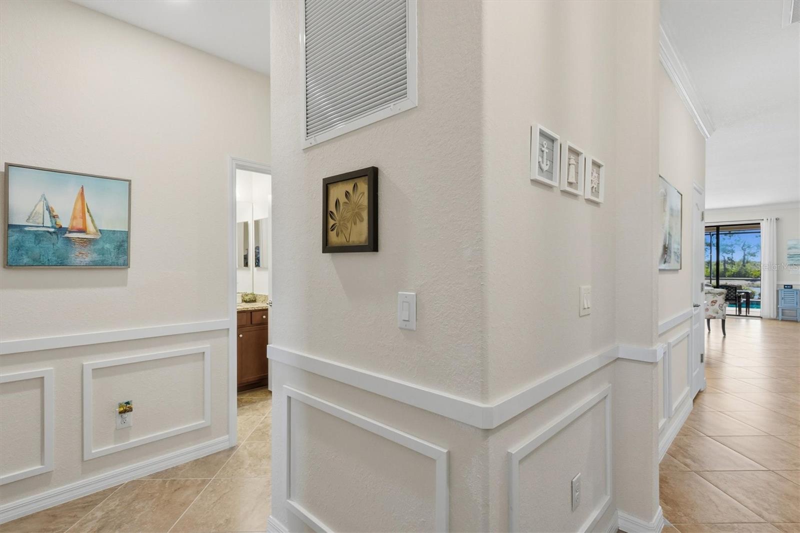 Image 37 of 71 For 10475 Medjool Drive