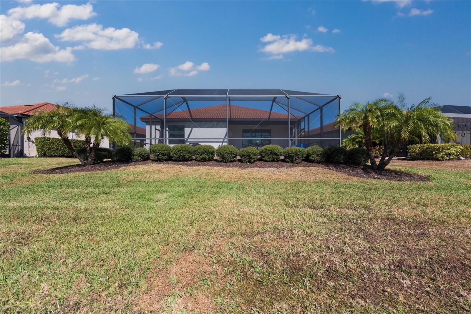 Image 51 of 71 For 10475 Medjool Drive