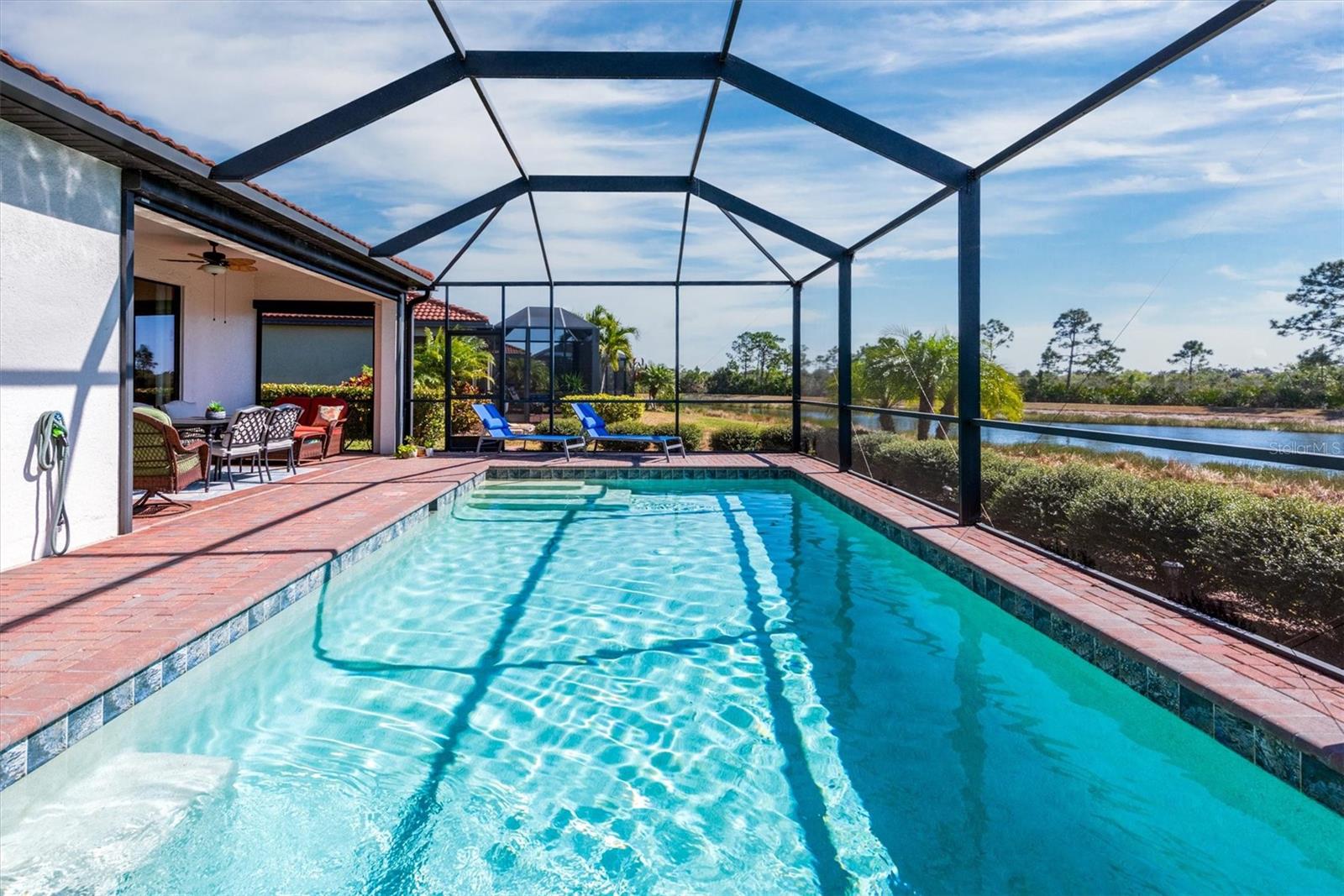 Image 57 of 71 For 10475 Medjool Drive