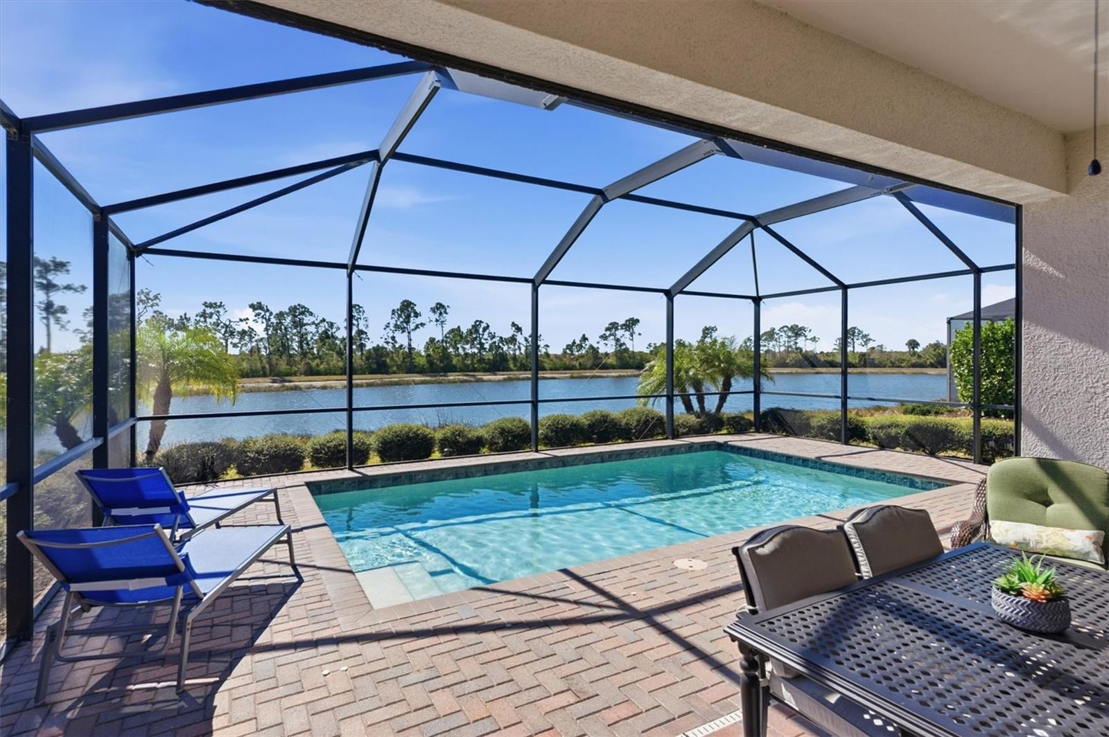 Image 60 of 71 For 10475 Medjool Drive