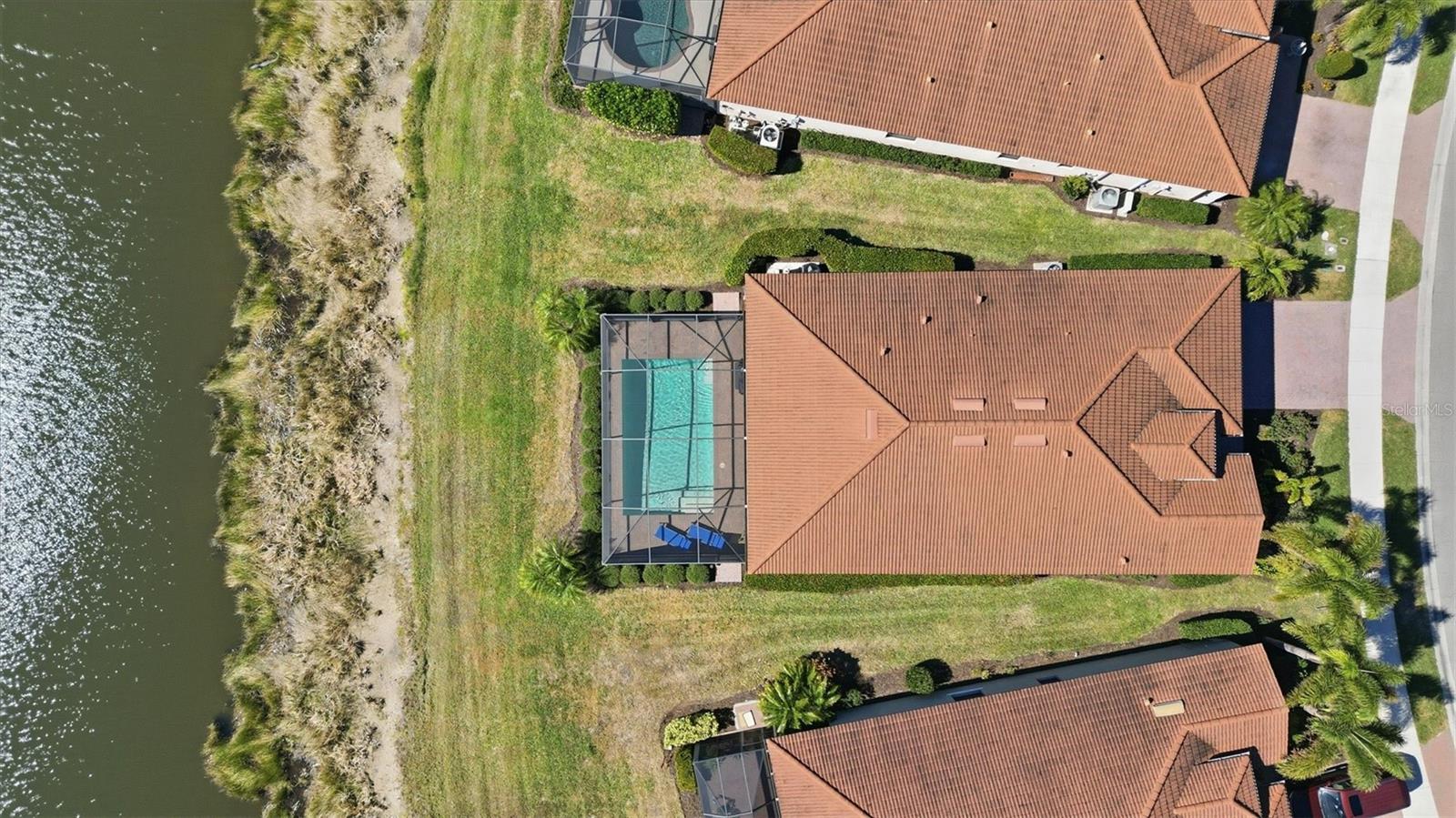 Image 63 of 71 For 10475 Medjool Drive