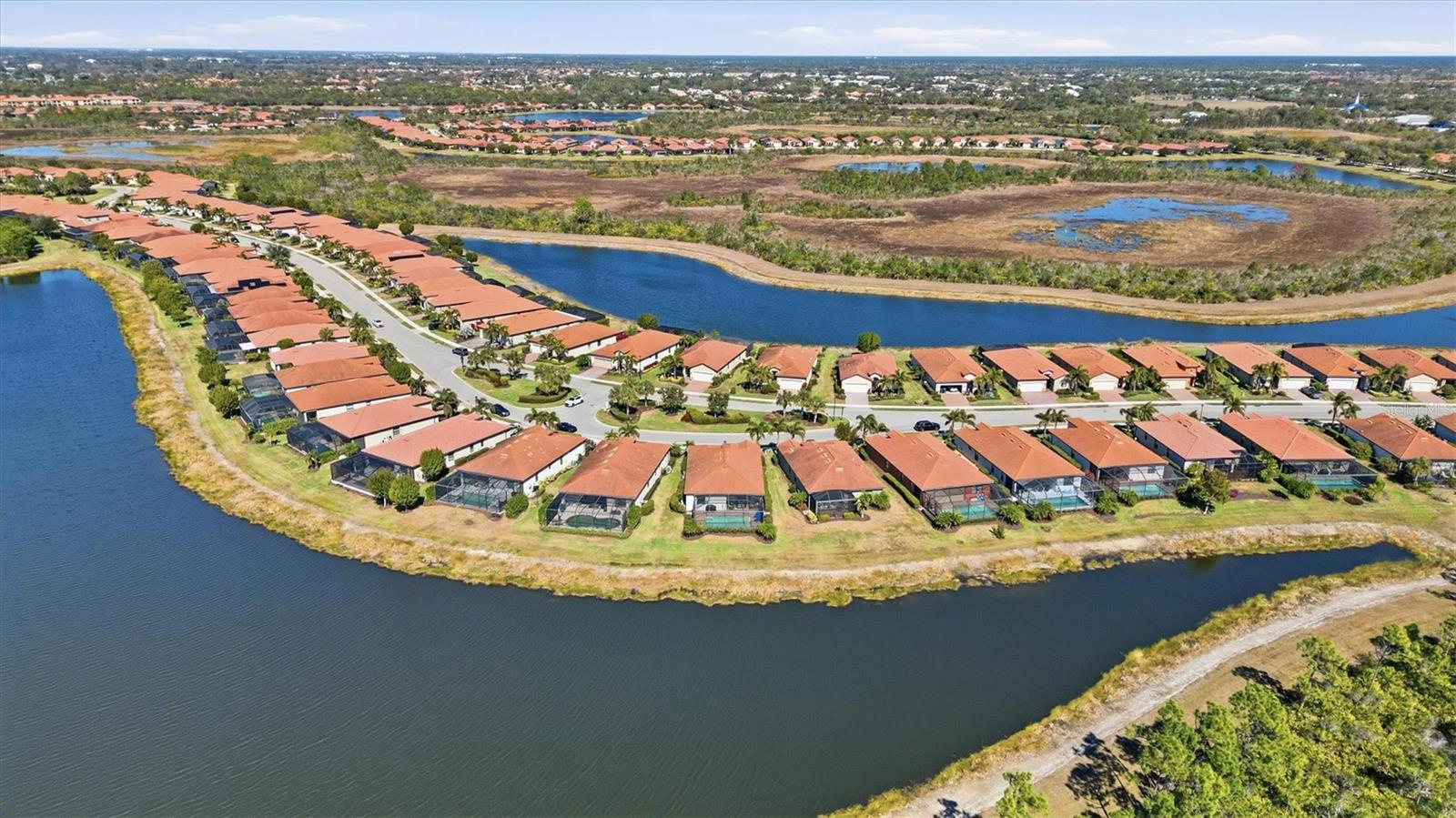 Image 64 of 71 For 10475 Medjool Drive