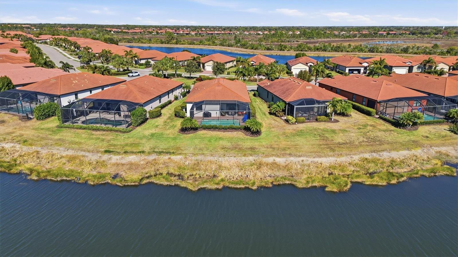 Image 65 of 71 For 10475 Medjool Drive