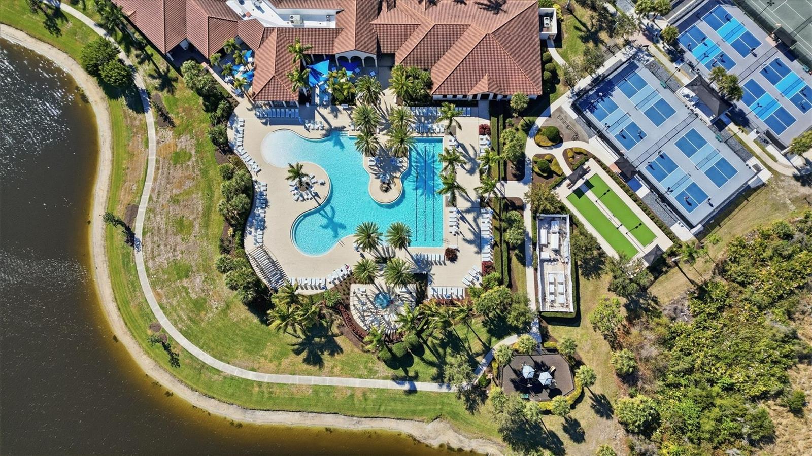 Image 69 of 71 For 10475 Medjool Drive