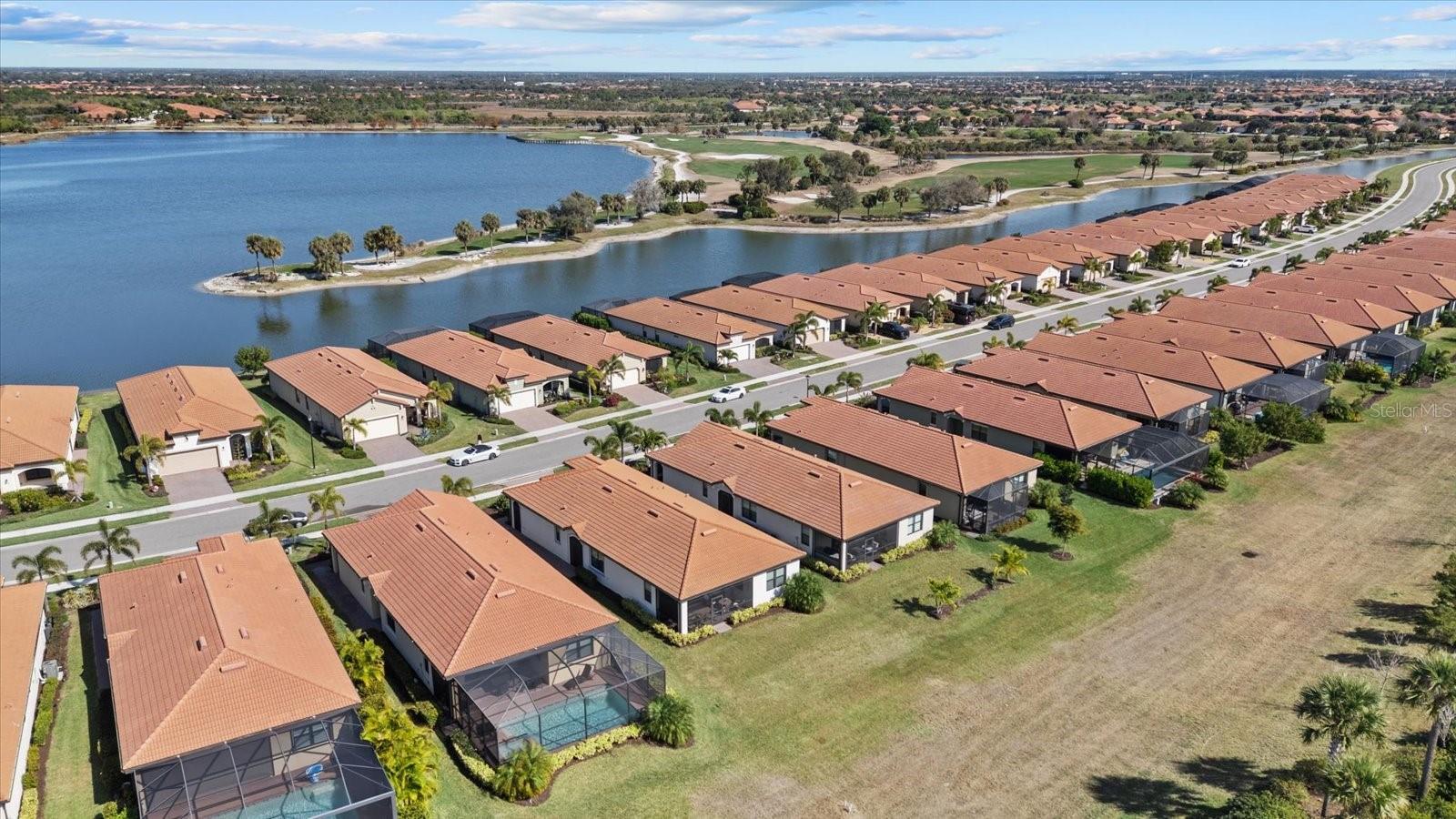 Image 32 of 58 For 24213 Spartina Drive