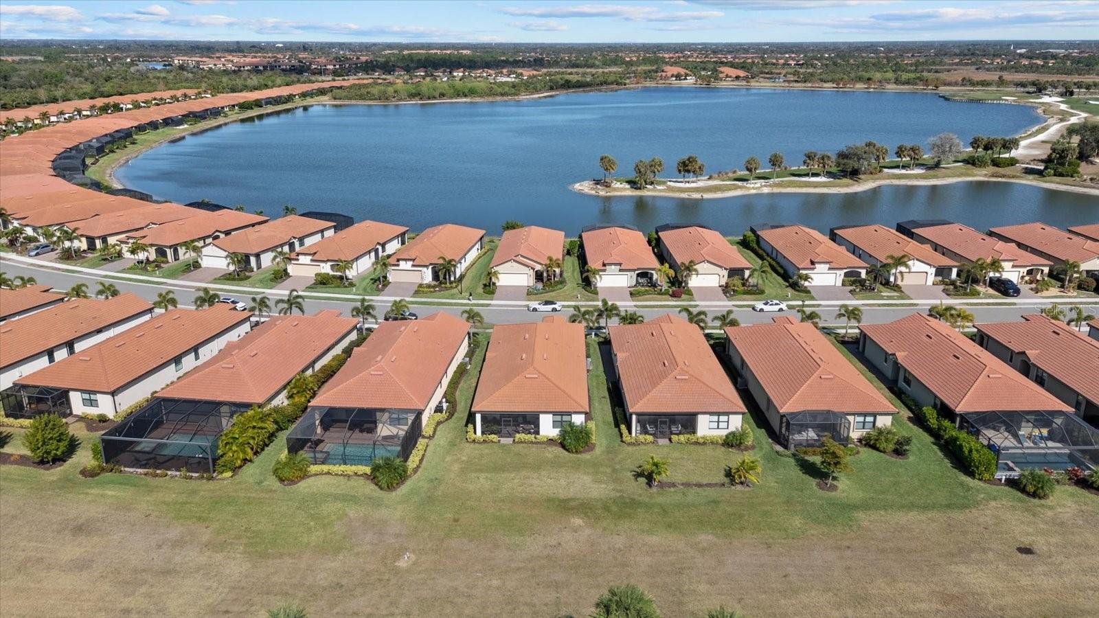 Image 33 of 58 For 24213 Spartina Drive