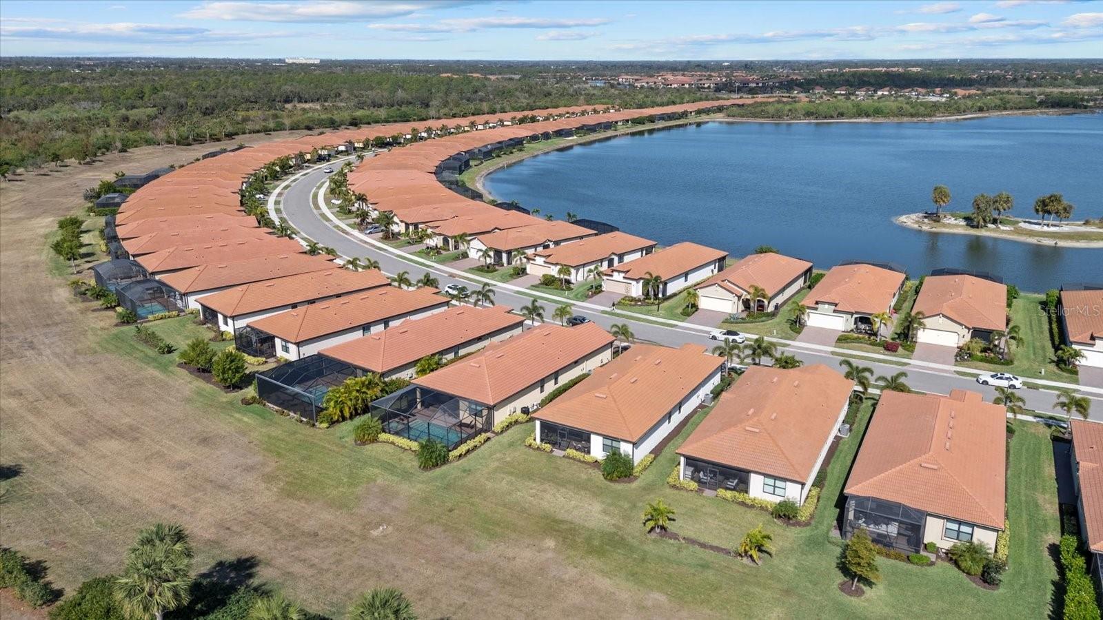 Image 34 of 58 For 24213 Spartina Drive