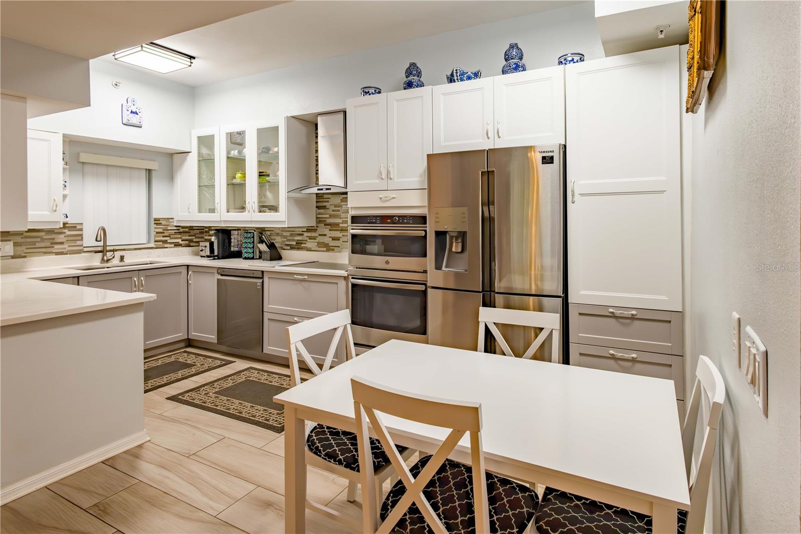 Image 12 of 33 For 4264 Central Sarasota Parkway 117