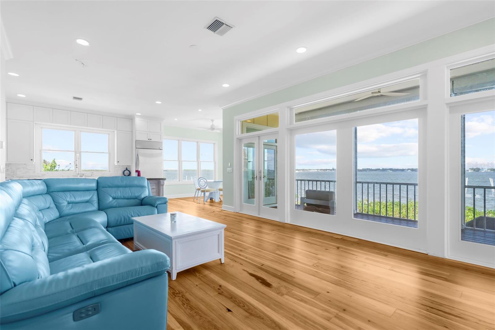 Image 14 of 45 For 6415 Manasota Key Roads