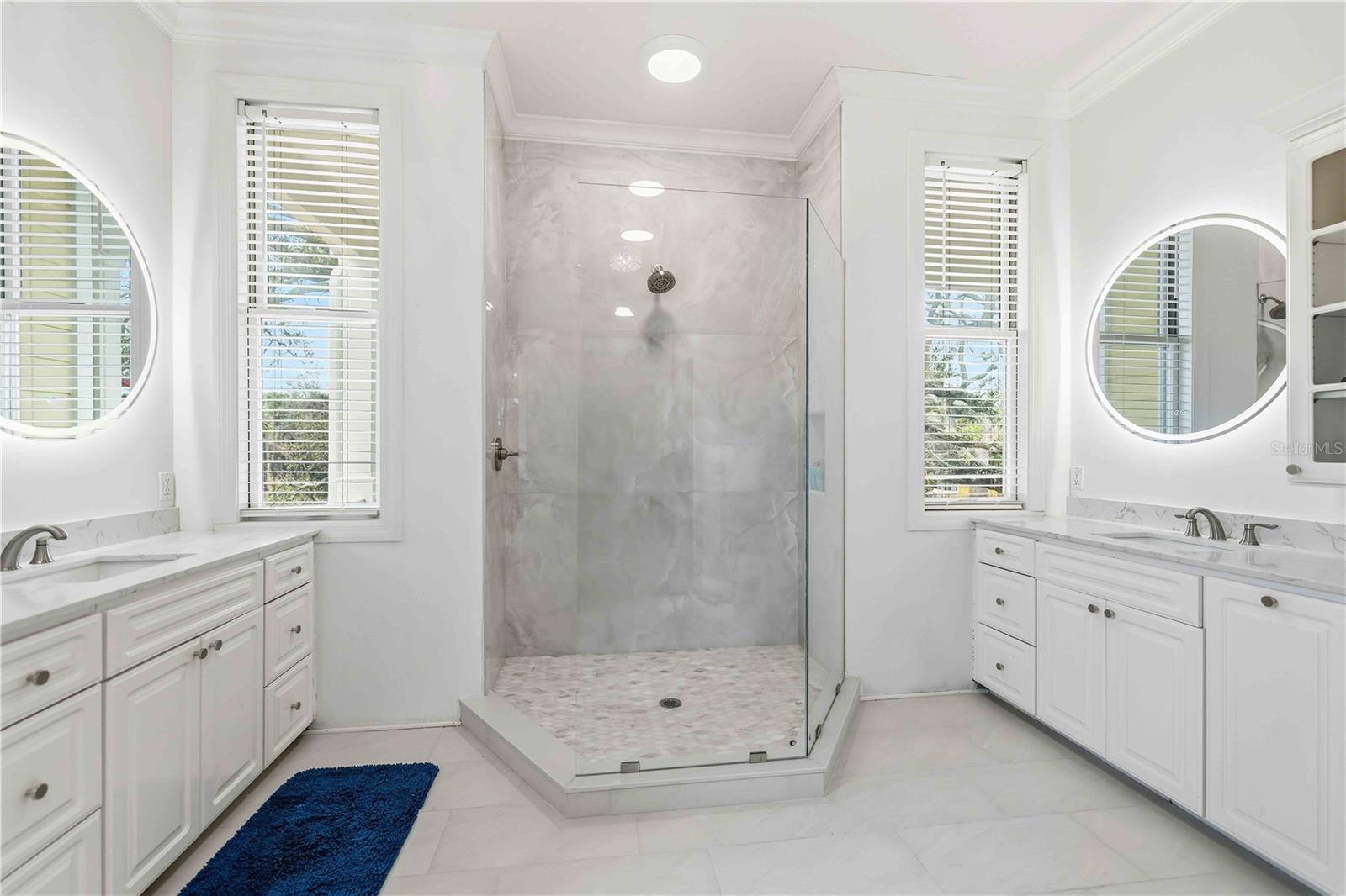 Image 18 of 45 For 6415 Manasota Key Roads