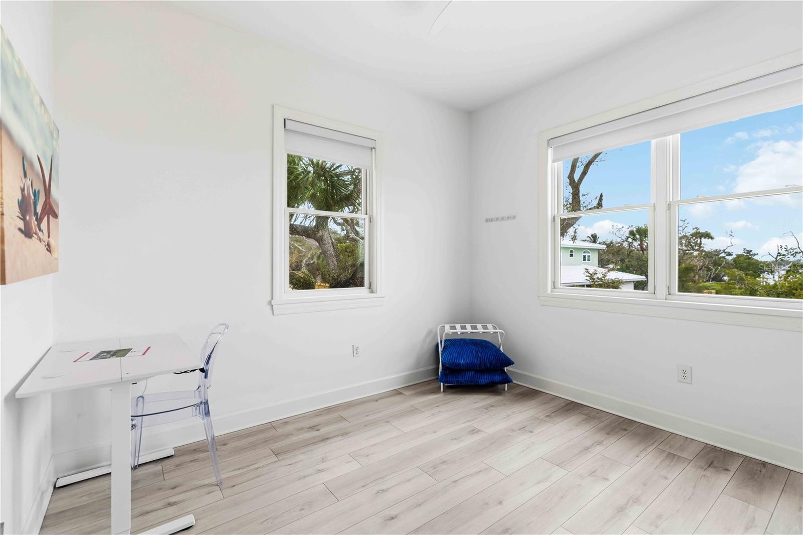 Image 22 of 45 For 6415 Manasota Key Roads