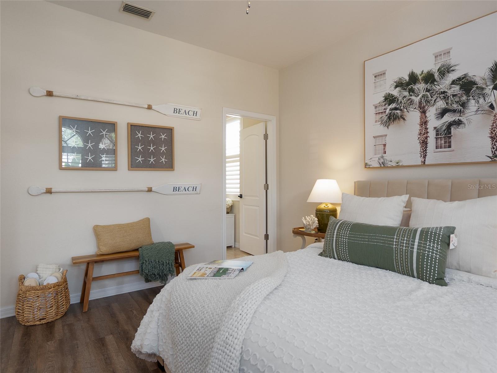 Image 17 of 72 For 9010 Kingsbury Place