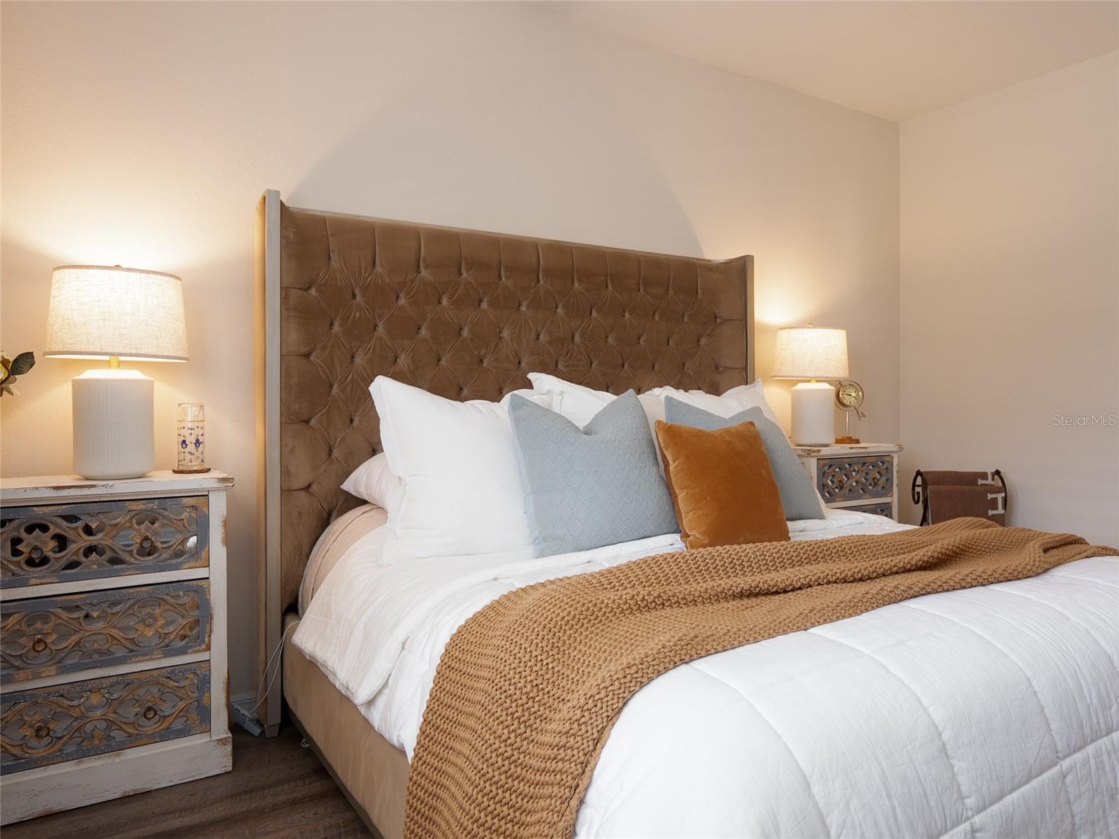 Image 26 of 72 For 9010 Kingsbury Place