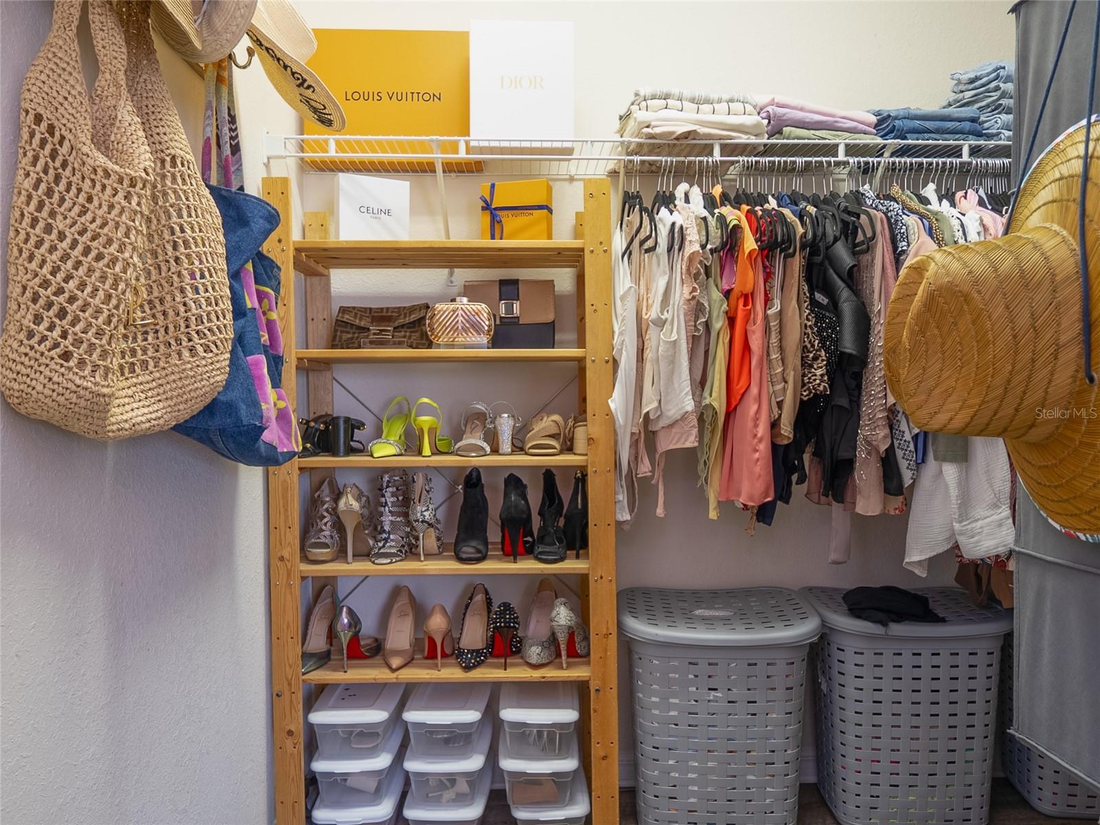 Image 31 of 72 For 9010 Kingsbury Place