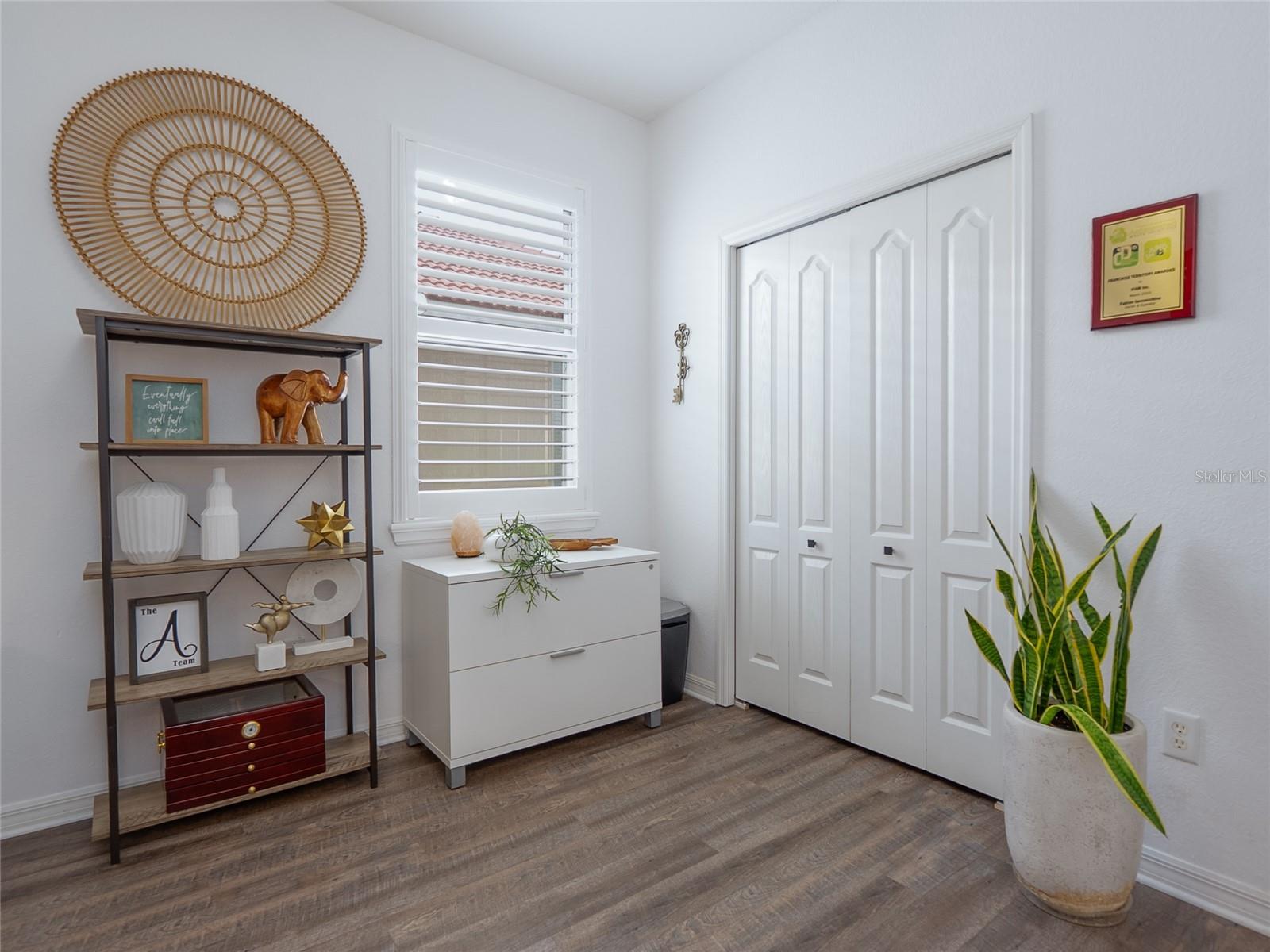 Image 39 of 72 For 9010 Kingsbury Place