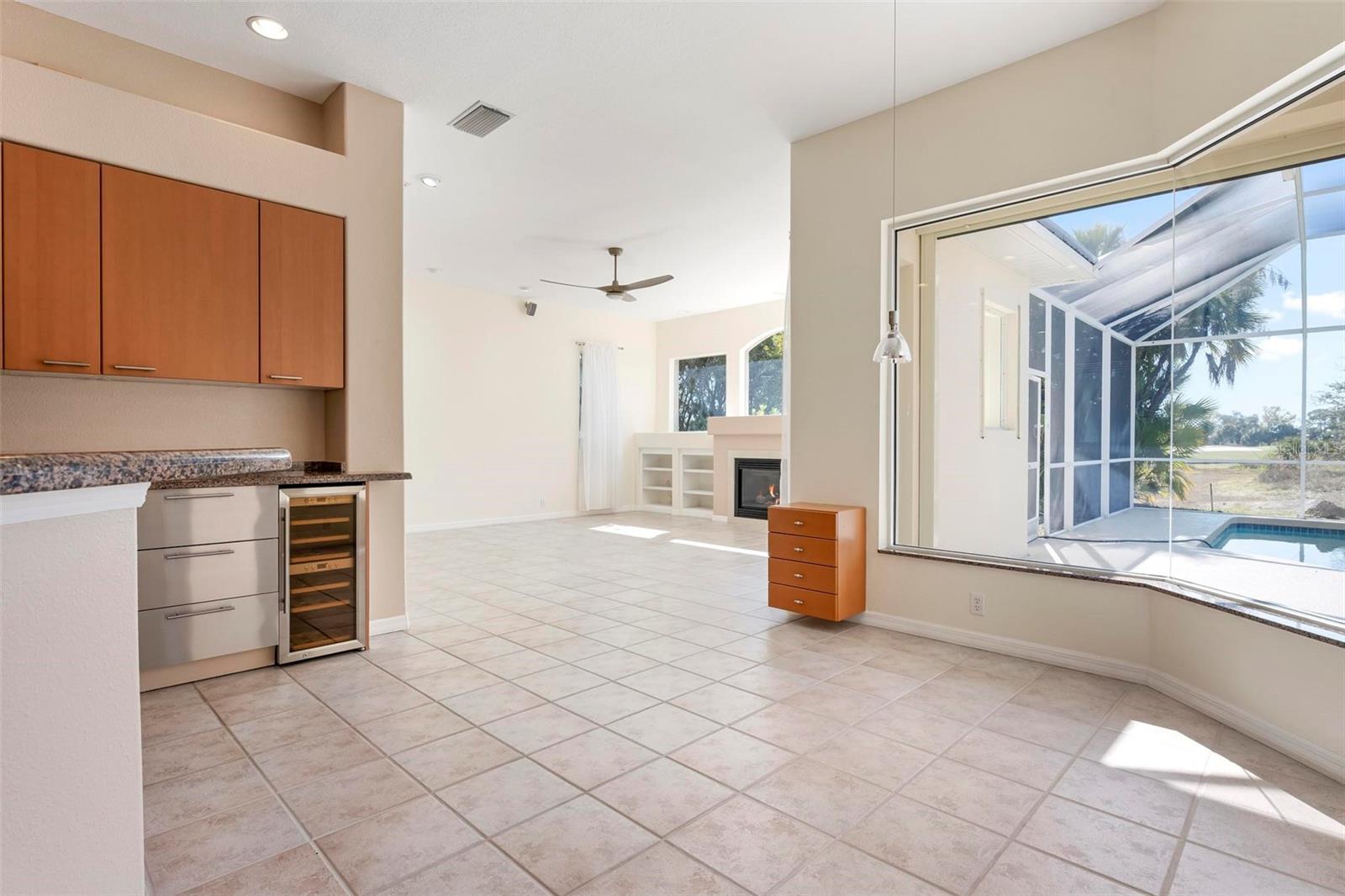 Image 22 of 90 For 809 Blue Crane Drive