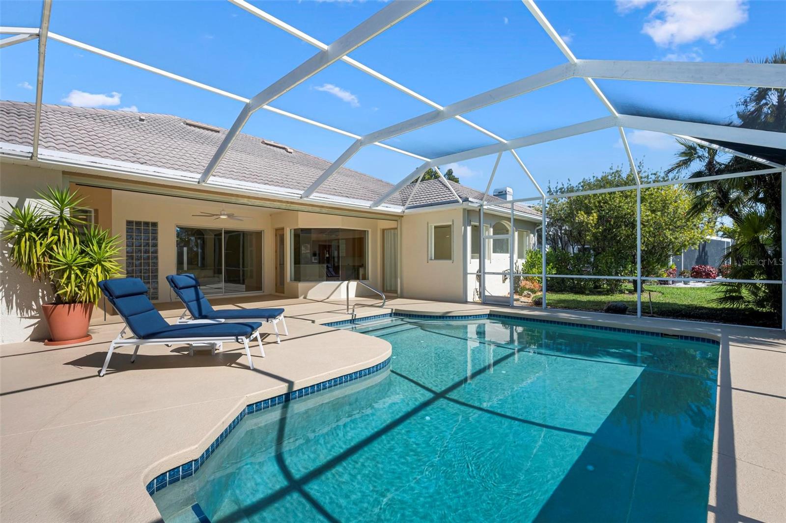 Image 64 of 90 For 809 Blue Crane Drive