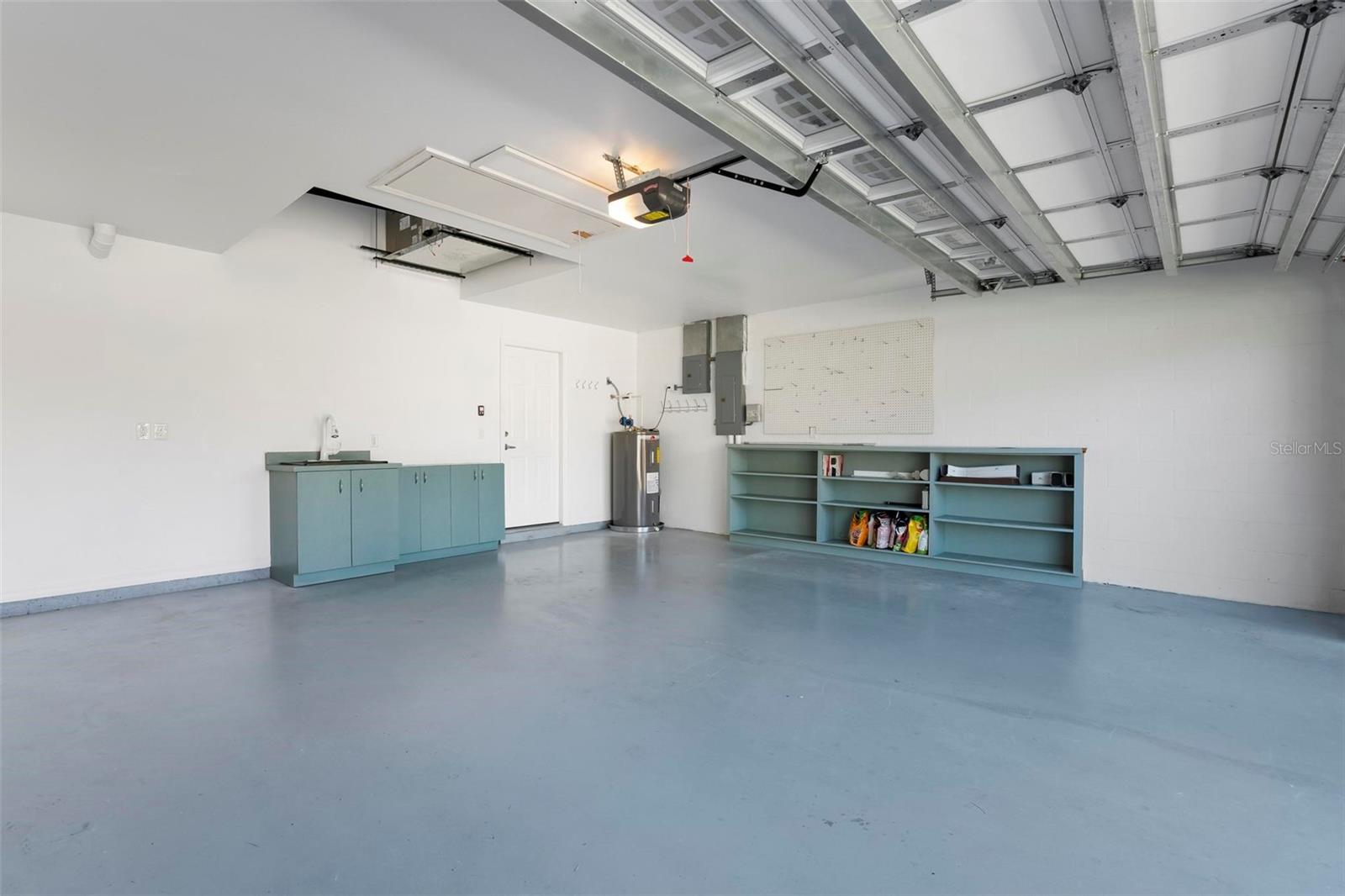 Image 65 of 90 For 809 Blue Crane Drive