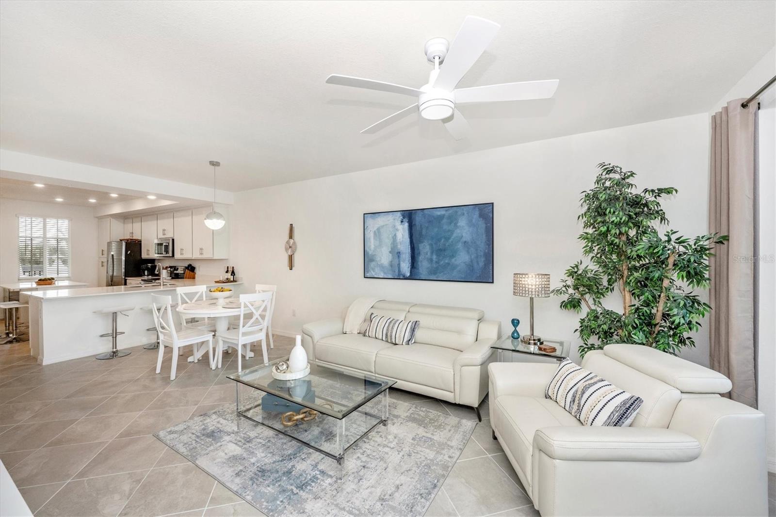 Image 16 of 85 For 12240 Wellen Golf Street 204