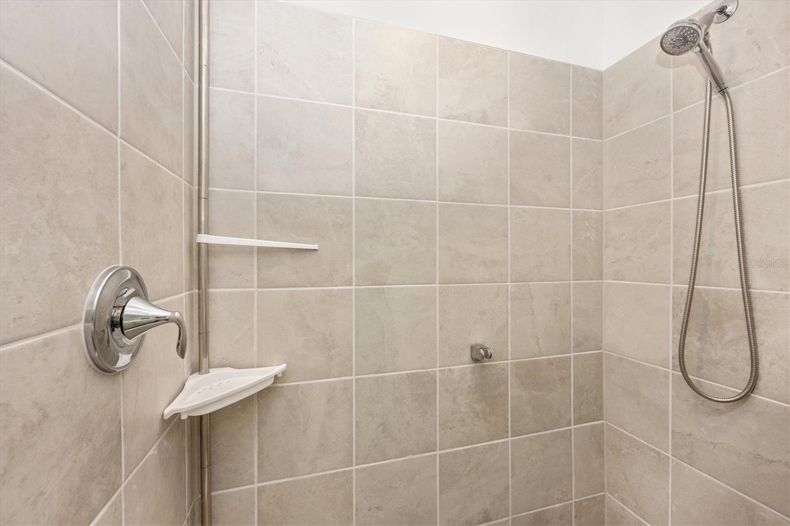 Image 32 of 85 For 12240 Wellen Golf Street 204