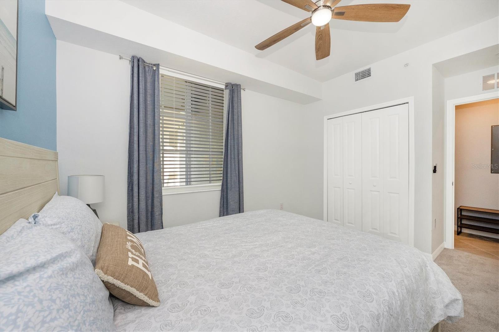 Image 35 of 94 For 12240 Wellen Golf Street 207