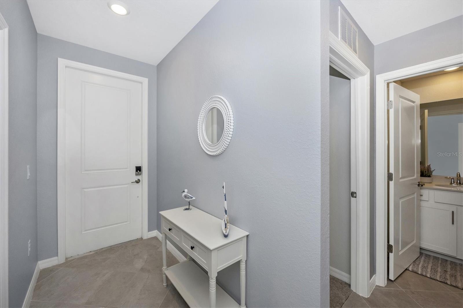 Image 4 of 94 For 12240 Wellen Golf Street 207