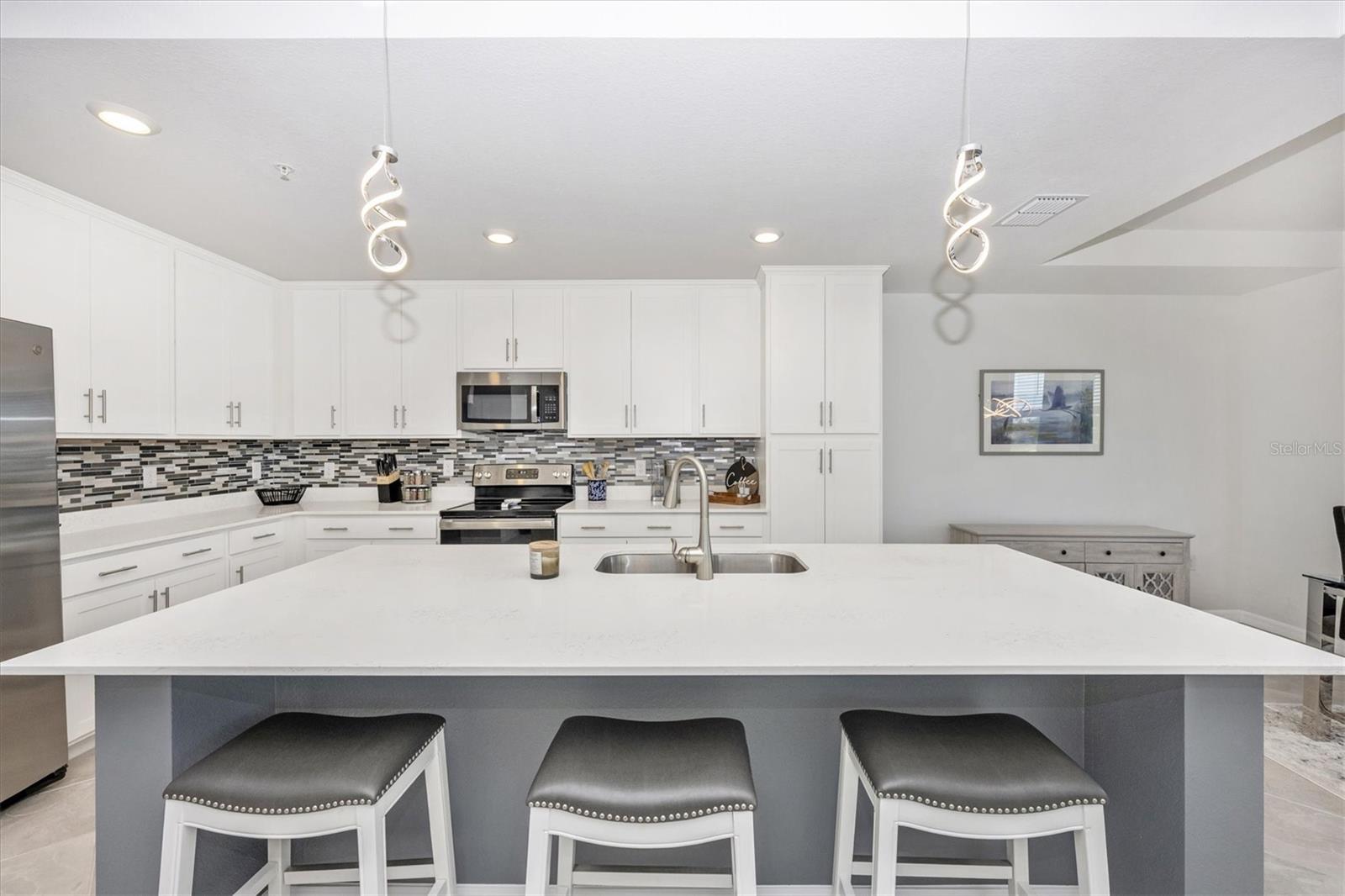 Image 8 of 94 For 12240 Wellen Golf Street 207