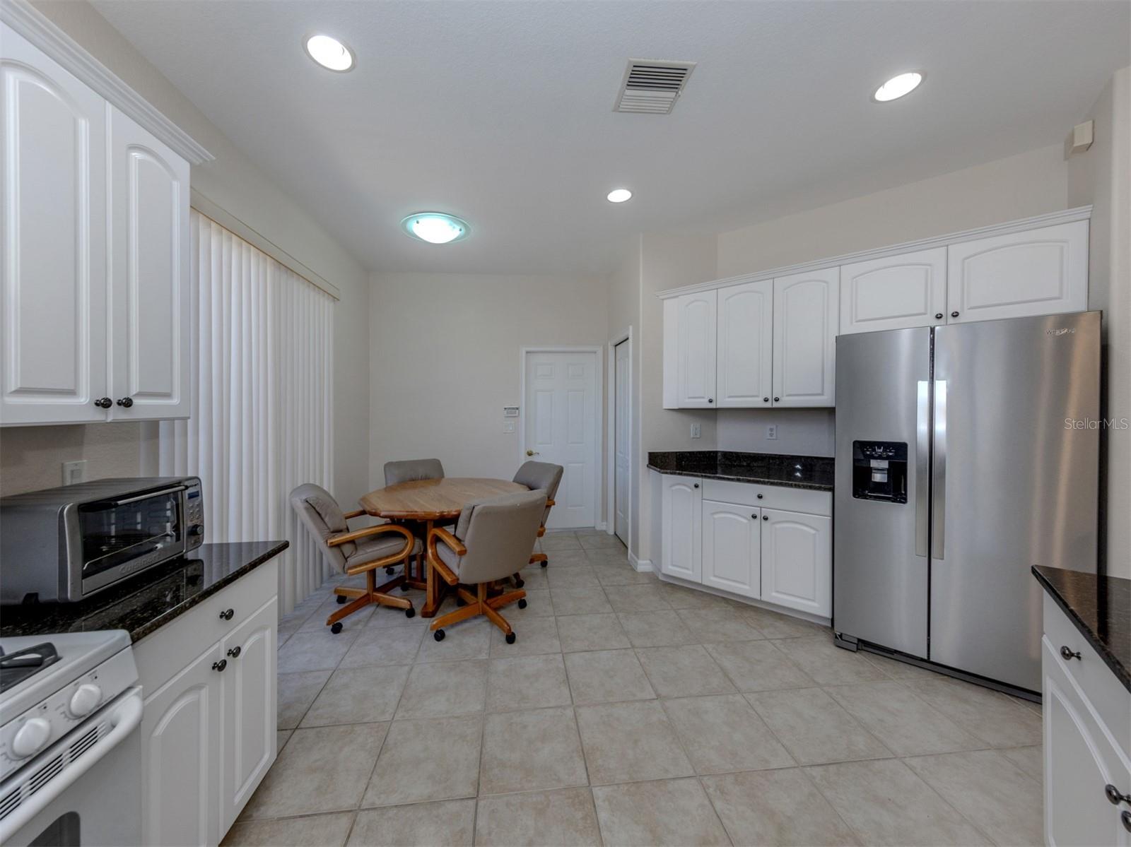 Image 19 of 49 For 118 Mestre Place