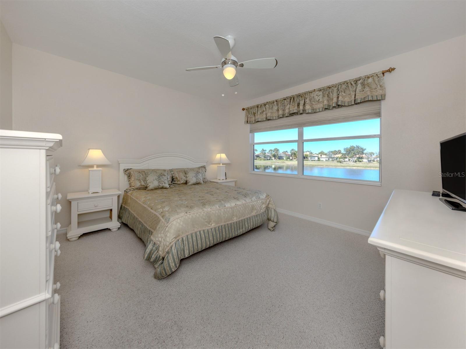 Image 23 of 49 For 118 Mestre Place