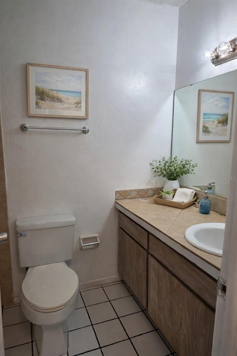 Image 14 of 24 For 9000 Griggs Road G