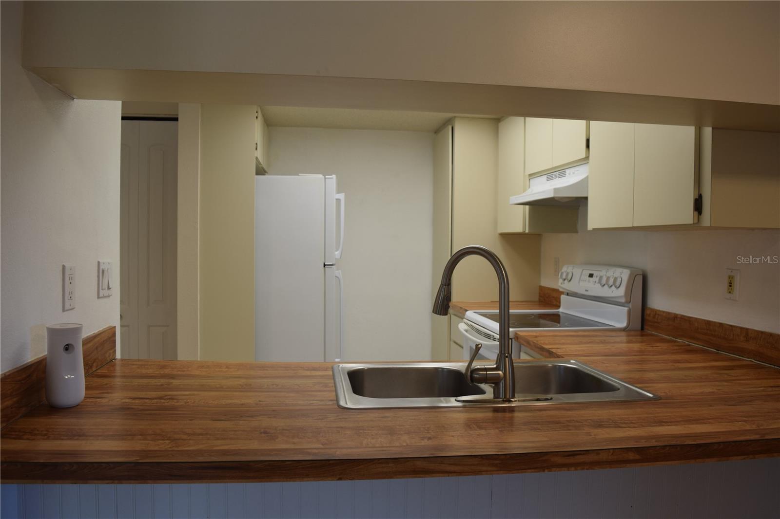 Image 19 of 24 For 9000 Griggs Road G