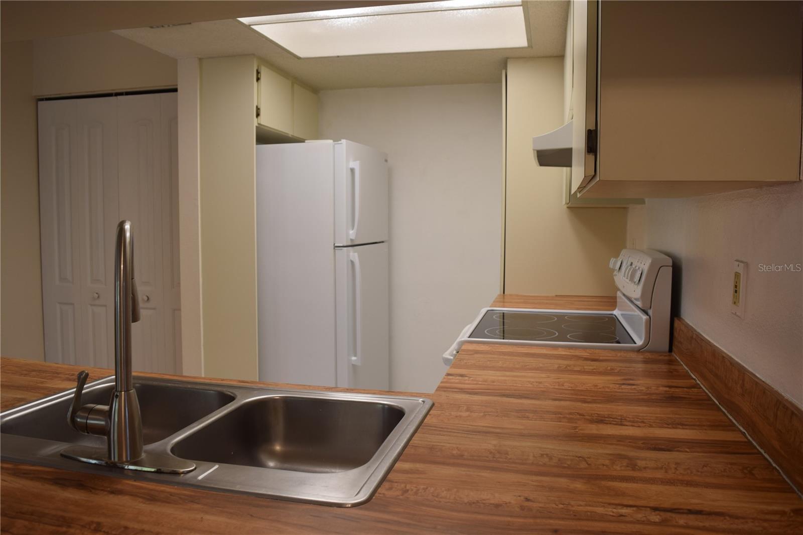 Image 20 of 24 For 9000 Griggs Road G