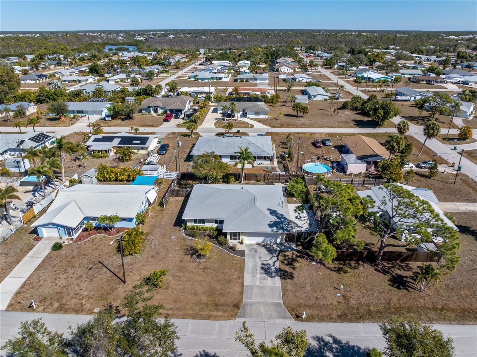 Image 2 of 30 For 2517 Sandy Lane