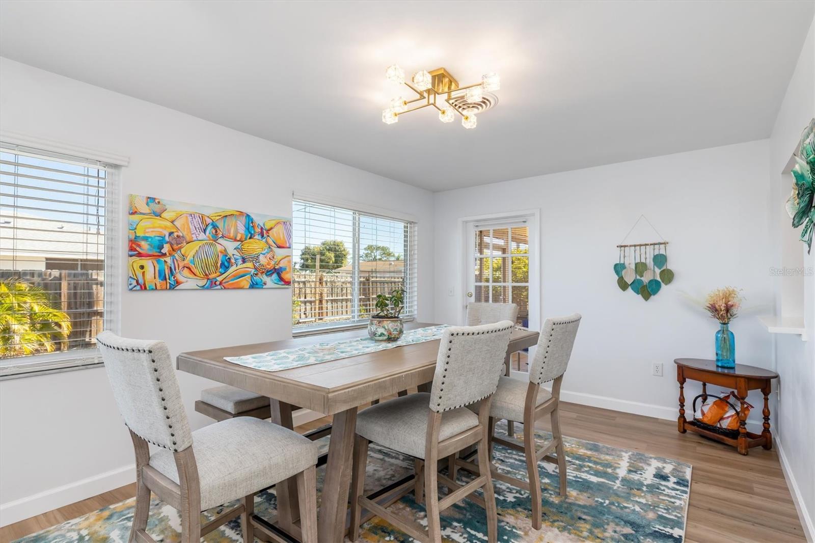 Image 22 of 30 For 2517 Sandy Lane