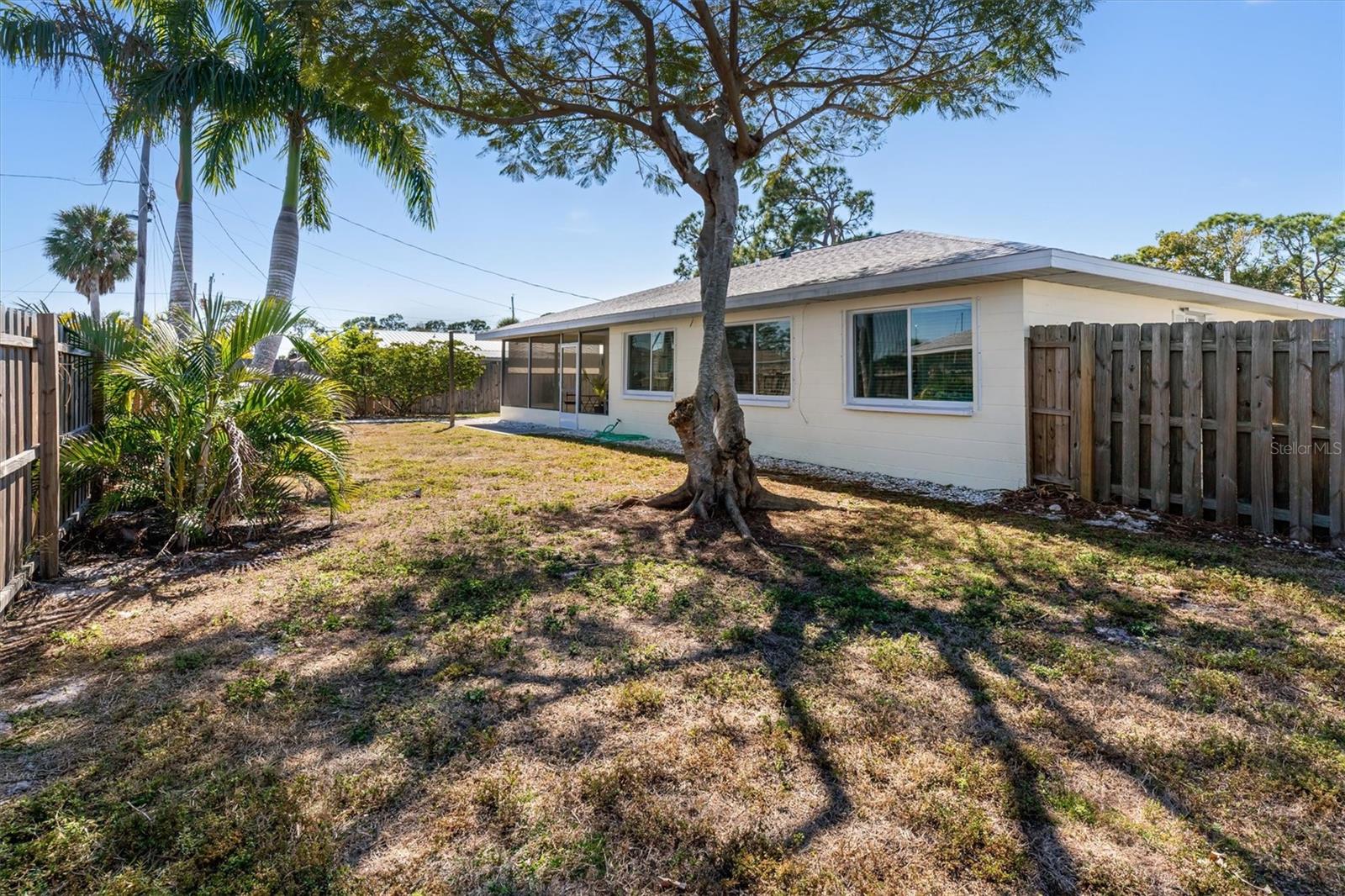 Image 27 of 30 For 2517 Sandy Lane