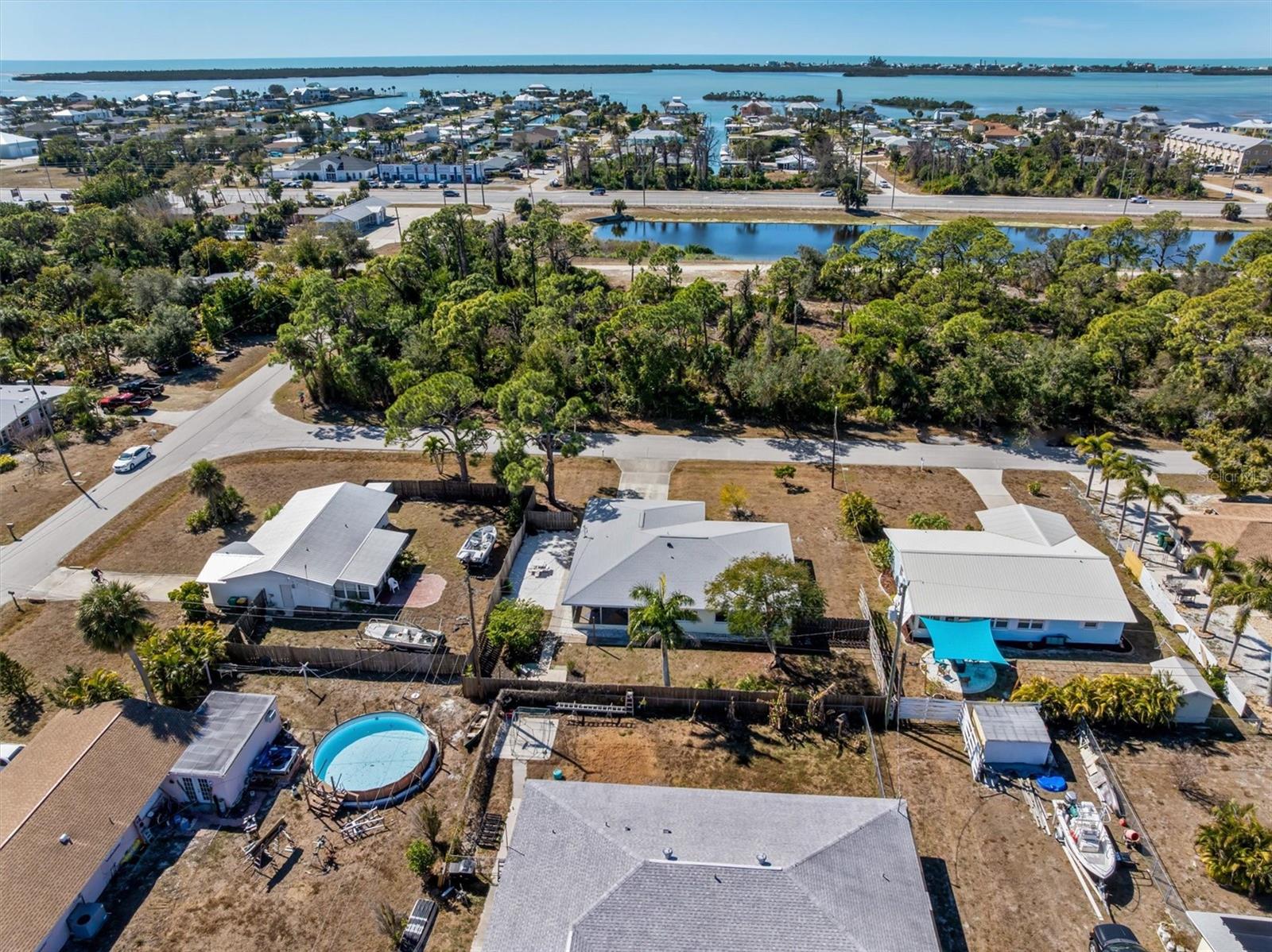 Image 29 of 30 For 2517 Sandy Lane