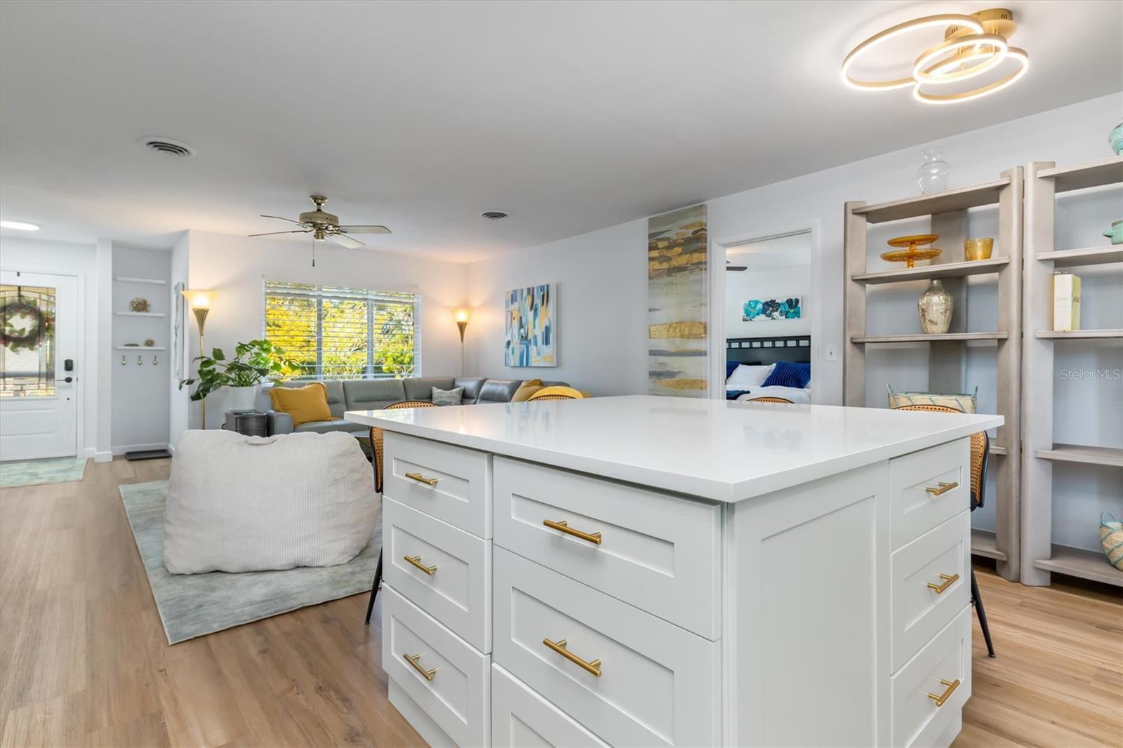 Image 6 of 30 For 2517 Sandy Lane