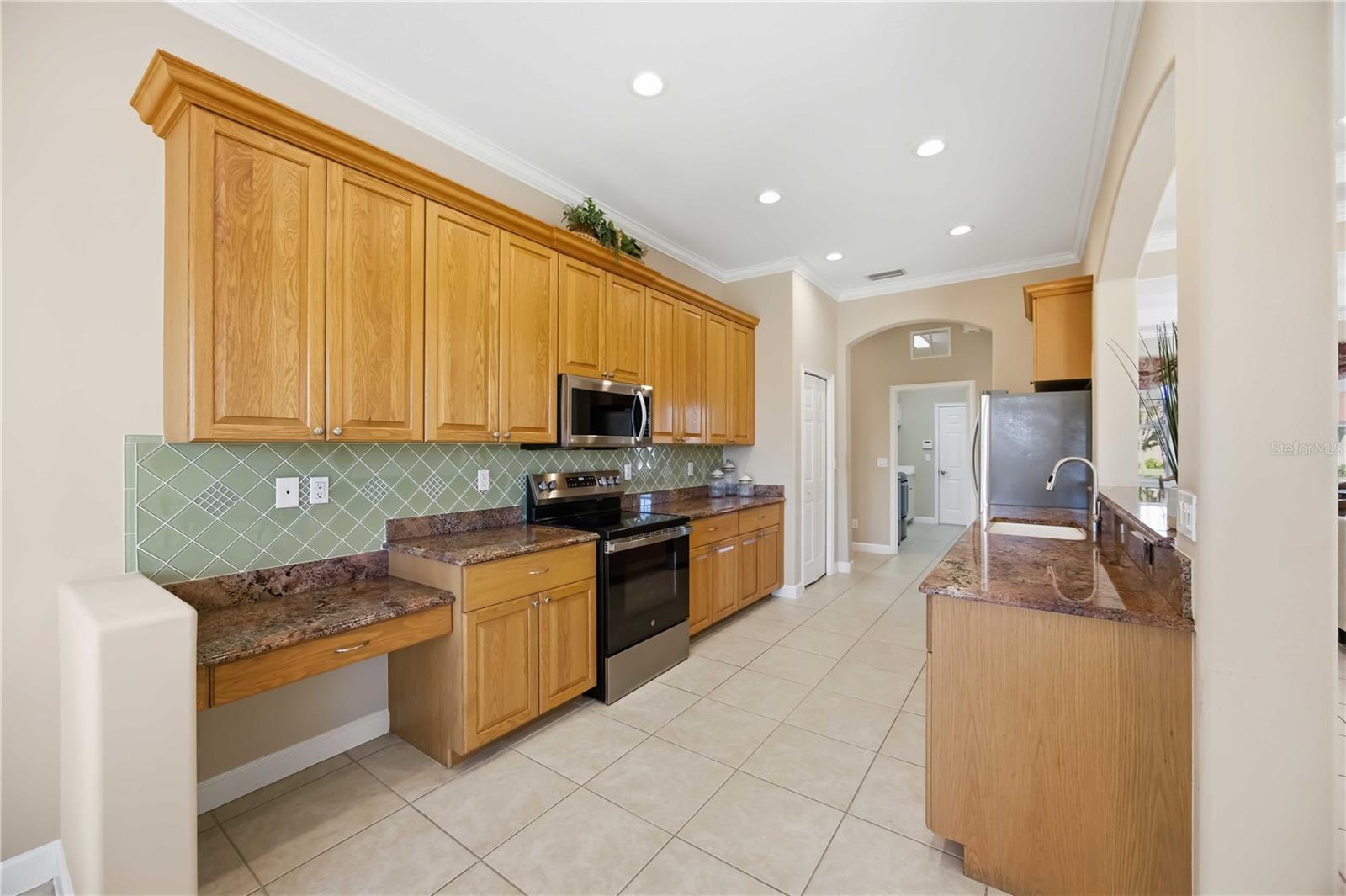 Image 13 of 100 For 441 Montelluna Drive