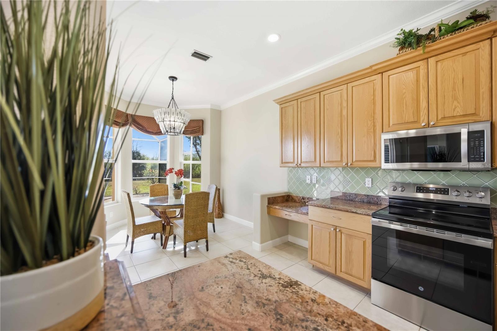 Image 15 of 100 For 441 Montelluna Drive