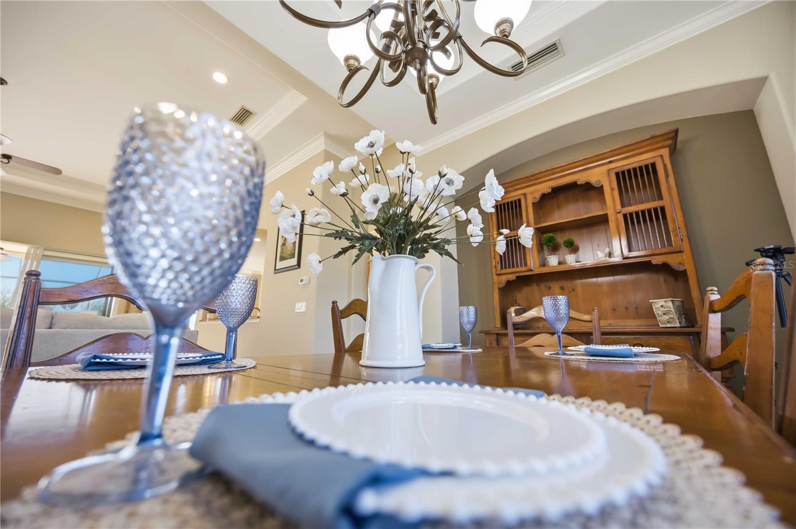 Image 20 of 100 For 441 Montelluna Drive