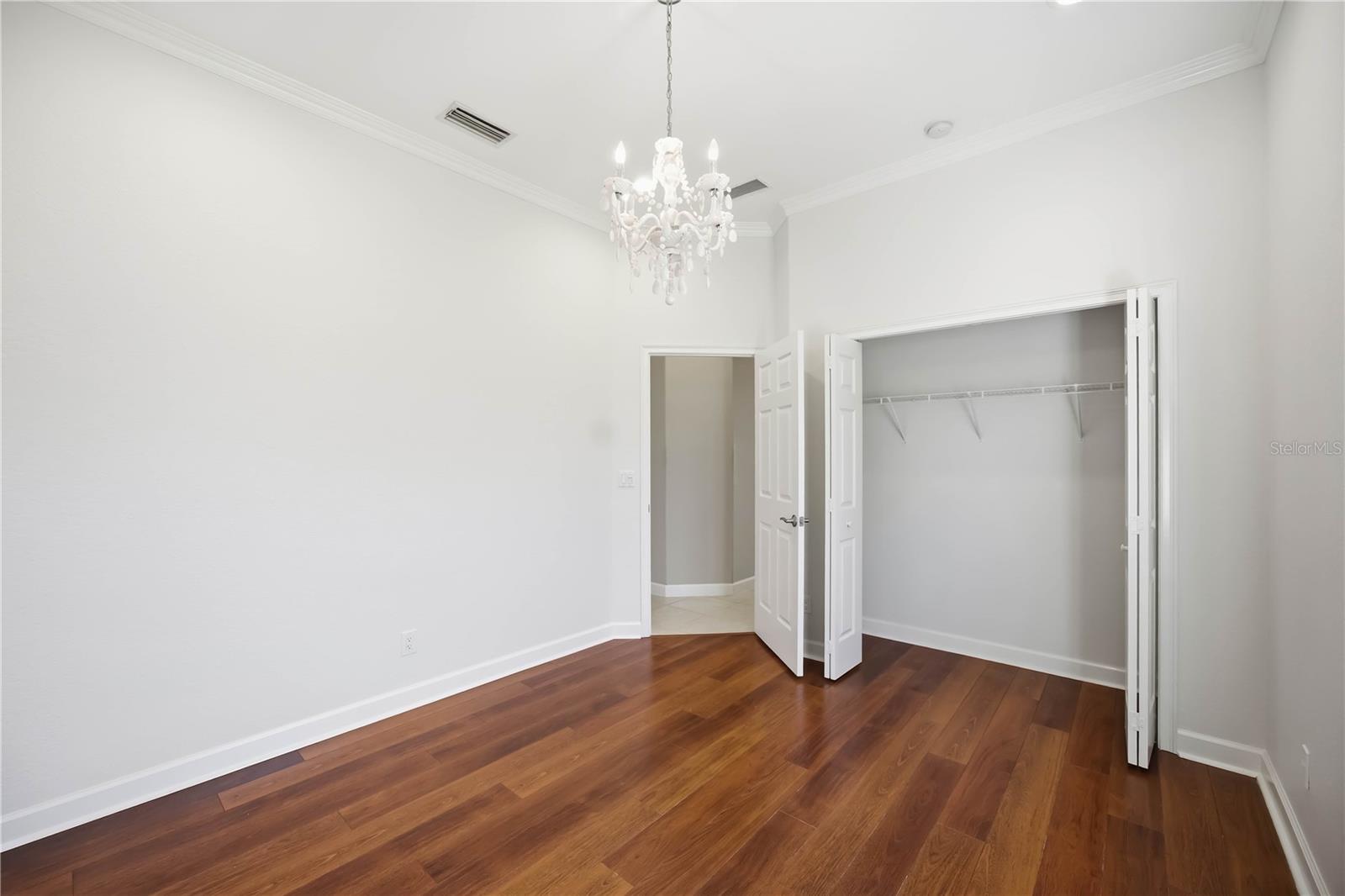 Image 29 of 100 For 441 Montelluna Drive