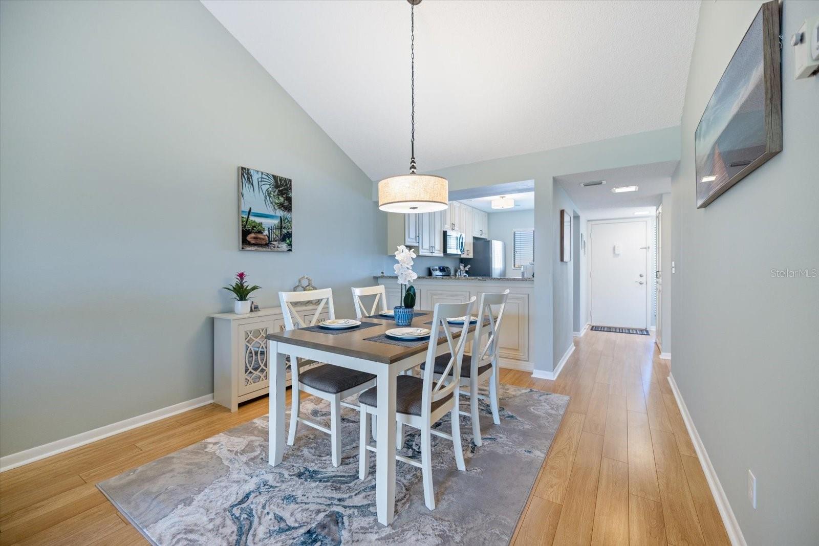 Image 11 of 44 For 806 Bird Bay Way 308