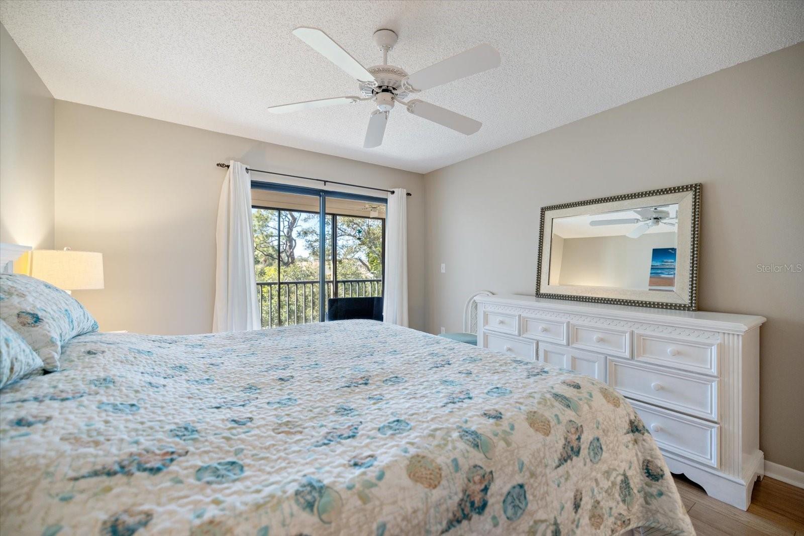 Image 21 of 44 For 806 Bird Bay Way 308