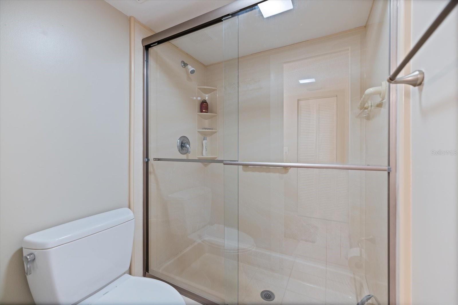 Image 23 of 44 For 806 Bird Bay Way 308